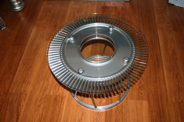 Rolls Royce Fan Blade table   circular base1